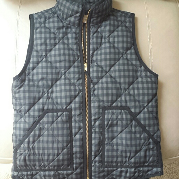 J.Crew Gingham Black Plaid Quilted Excursion Vest - Picture 2 of 5